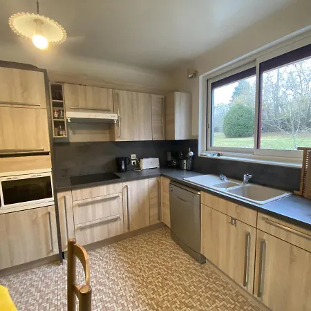 Holiday home Maison Spacieuse Avec Jardin, Proche Thermes Et Commodites A - Fr-1-541-17 *