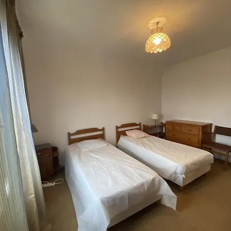 Maison Spacieuse Avec Jardin, Proche Thermes Et Commodites A - Fr-1-541-17 Holiday home *